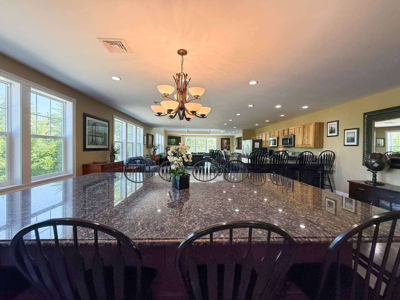 Gallery Image 18