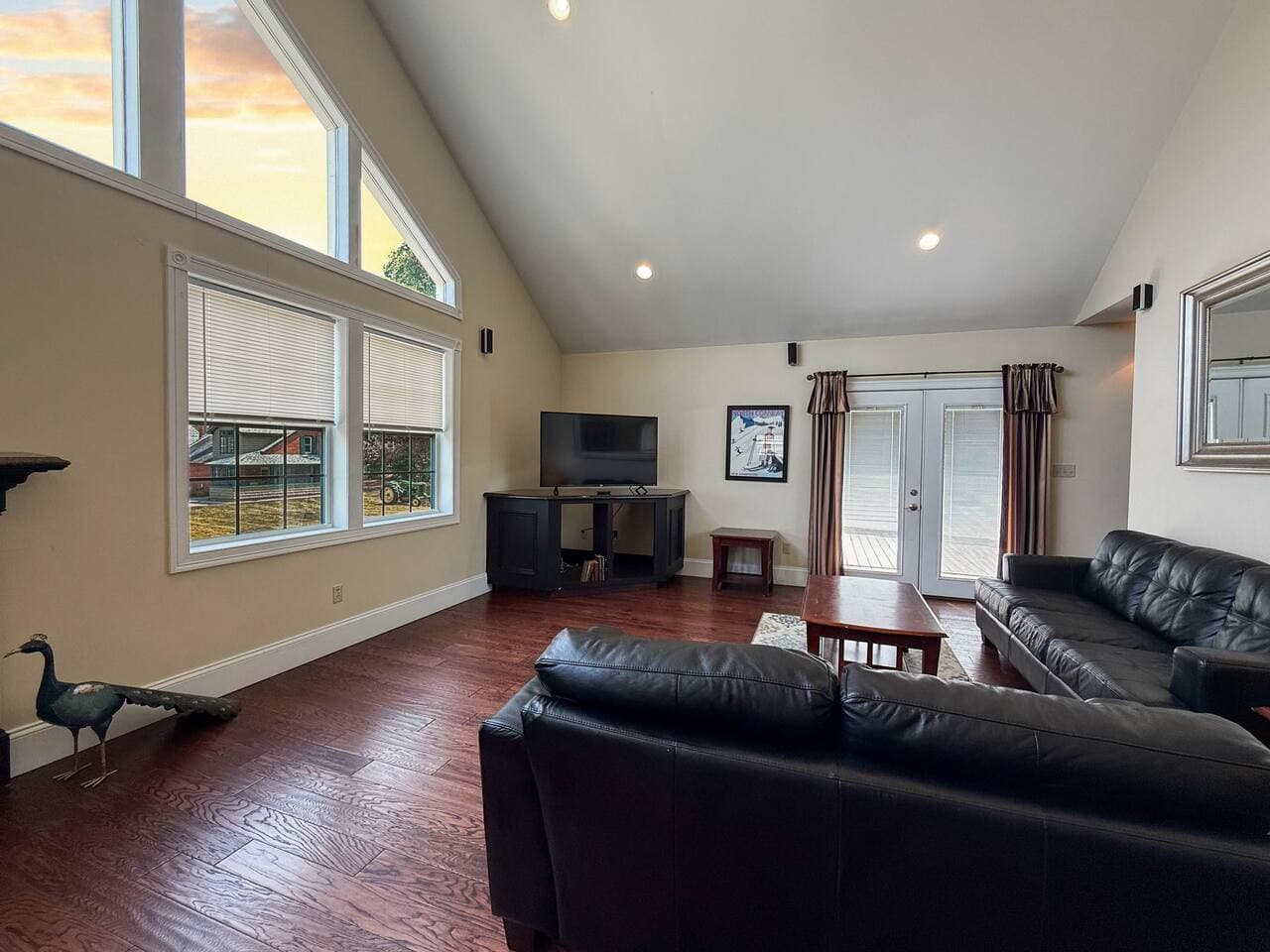 Gallery Image 13