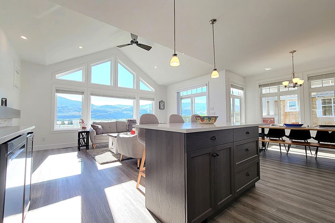 Eagle View Cottage #243 