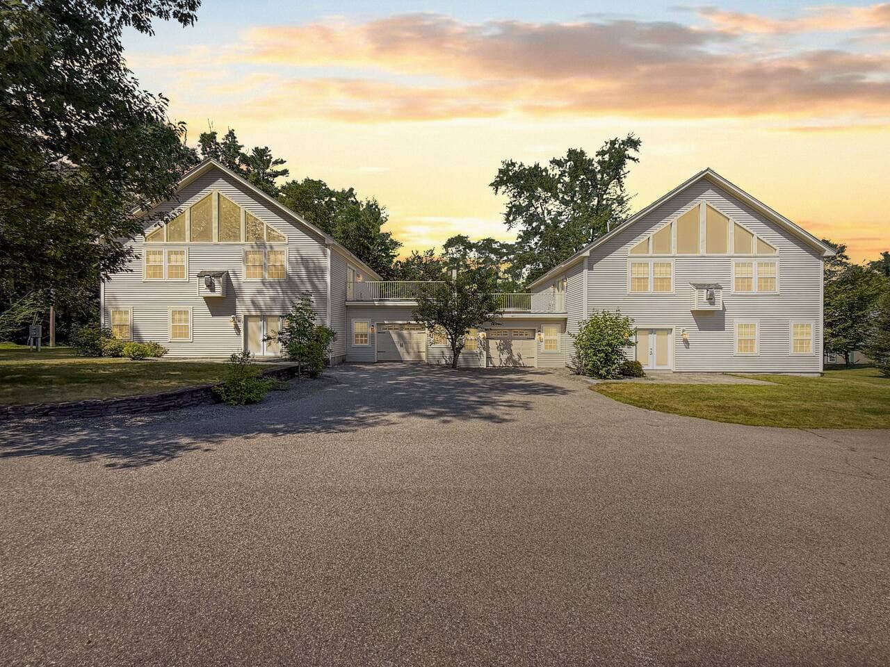 Locust Lodge #3 | 18 Beds, Sleeps 28, HotTub, Pool