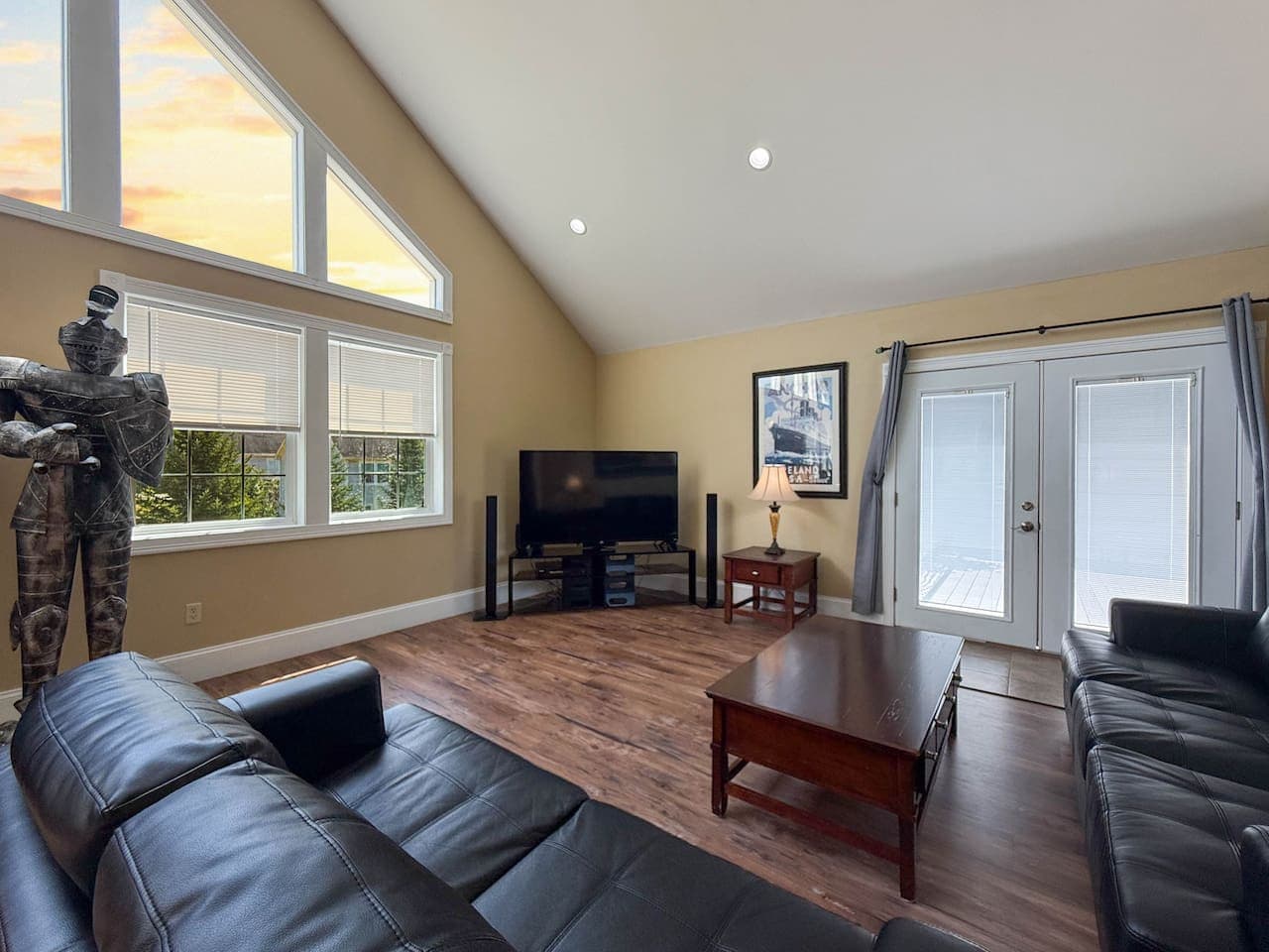 Gallery Image 13