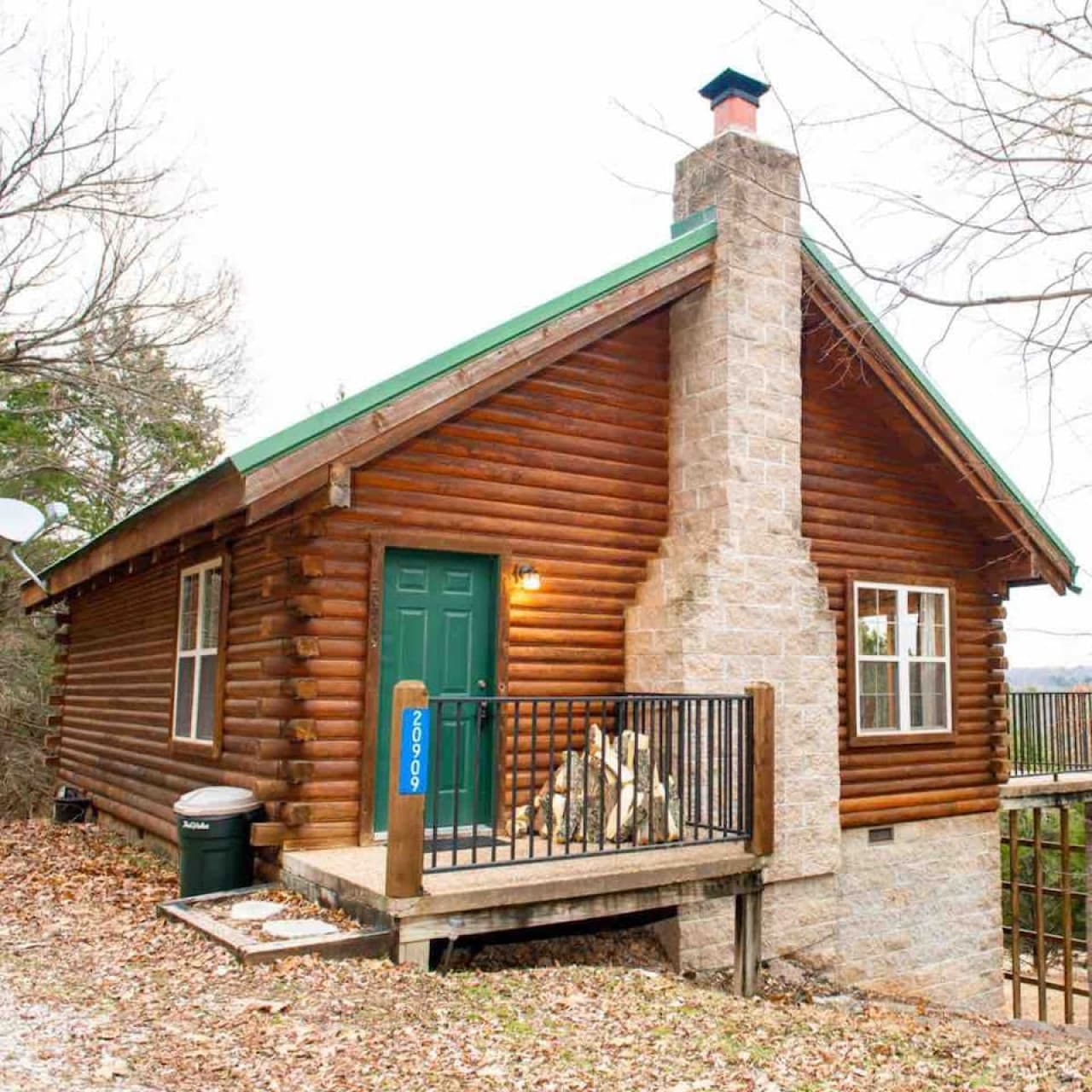 Lake View Country Blue Cabin