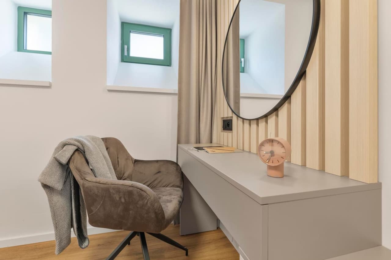 Gallery Image 11