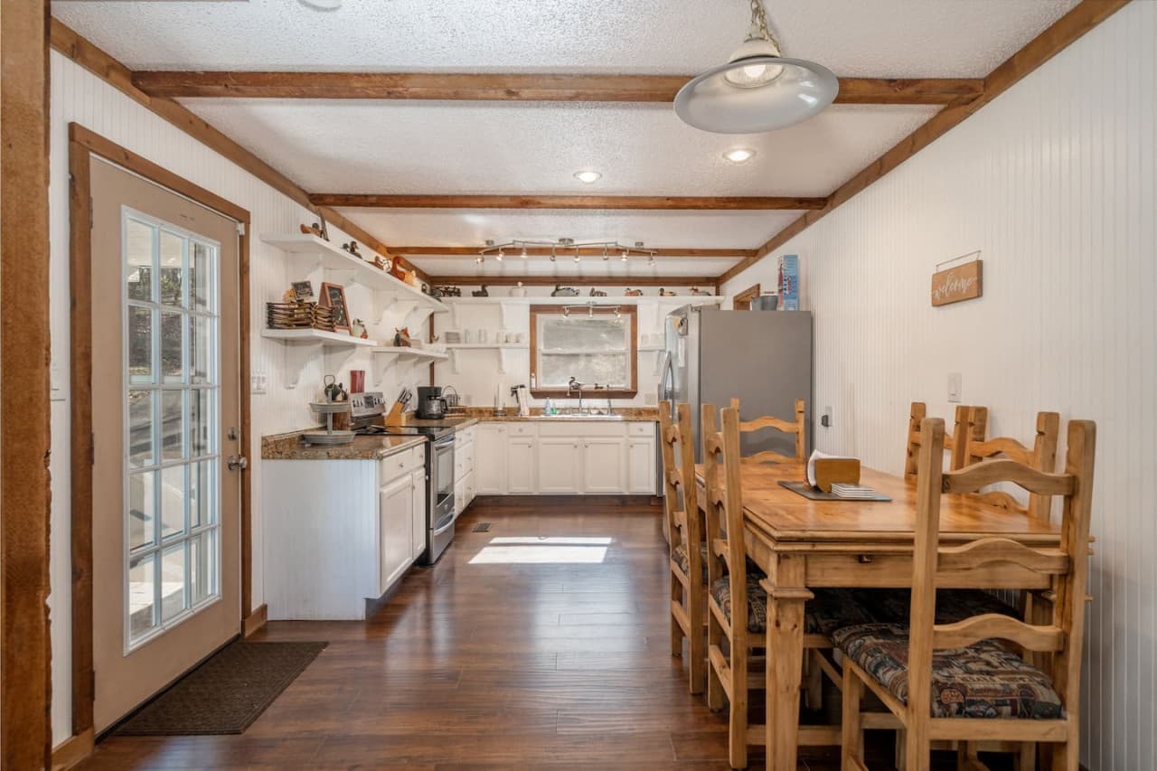 Gallery Image 17