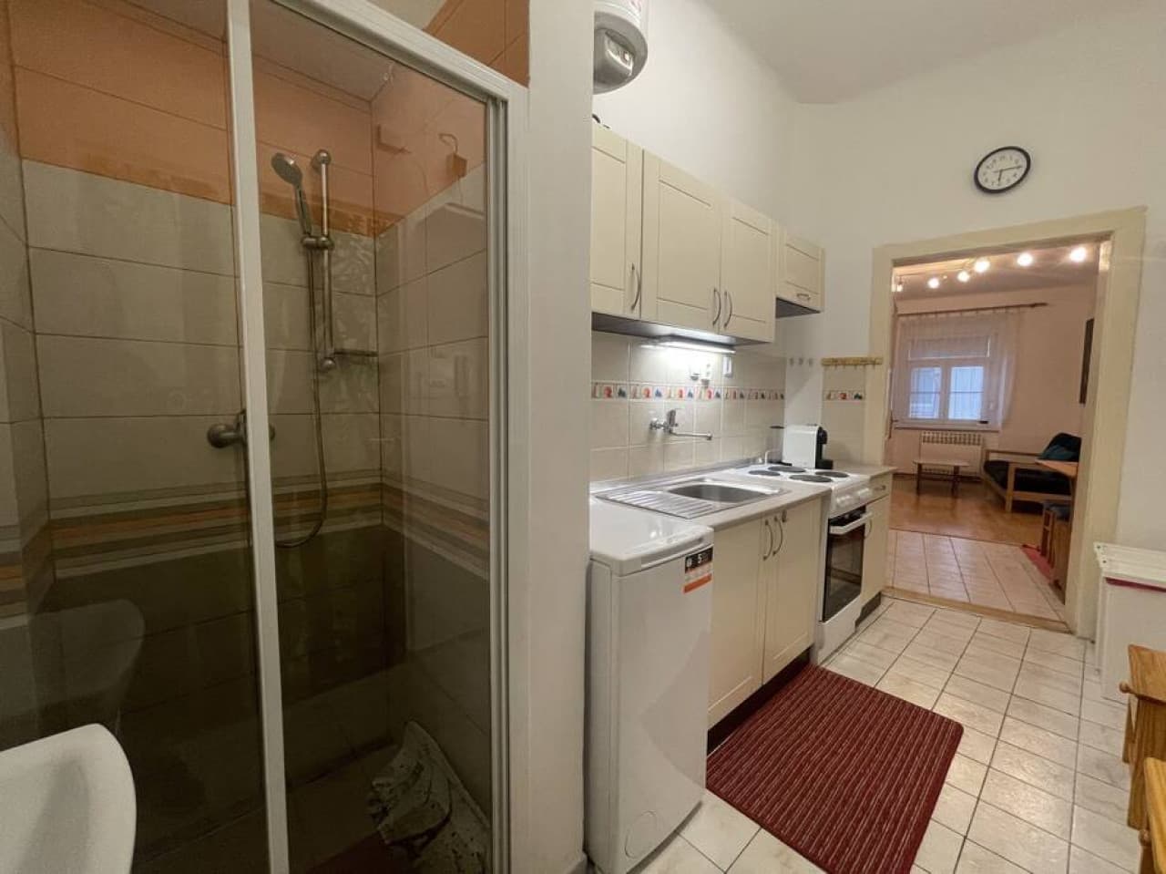 Gallery Image 10
