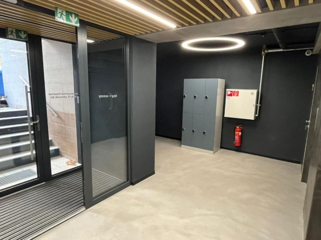 Gallery Image 7