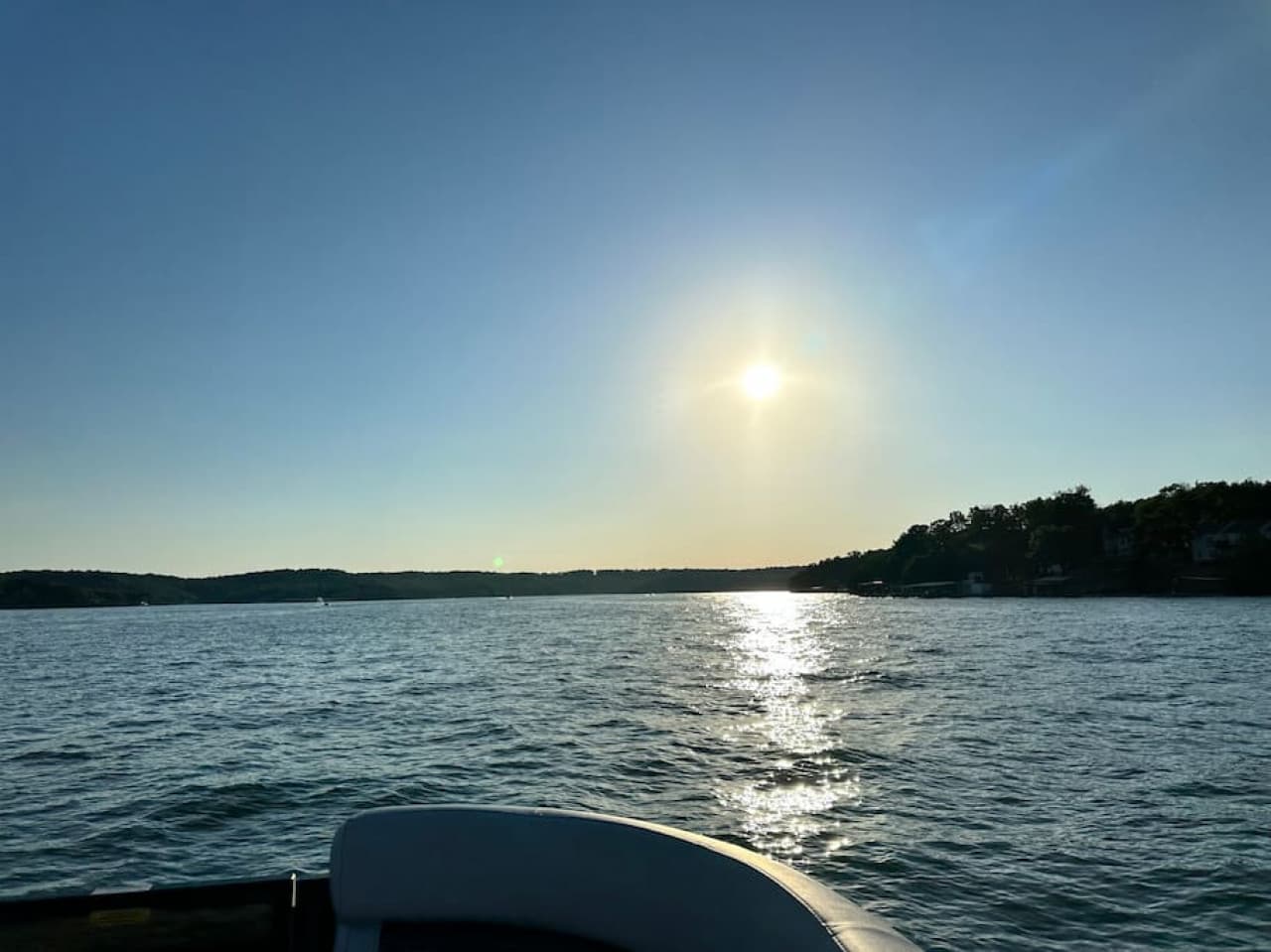 5 Bedroom House with Incredible View and Dock