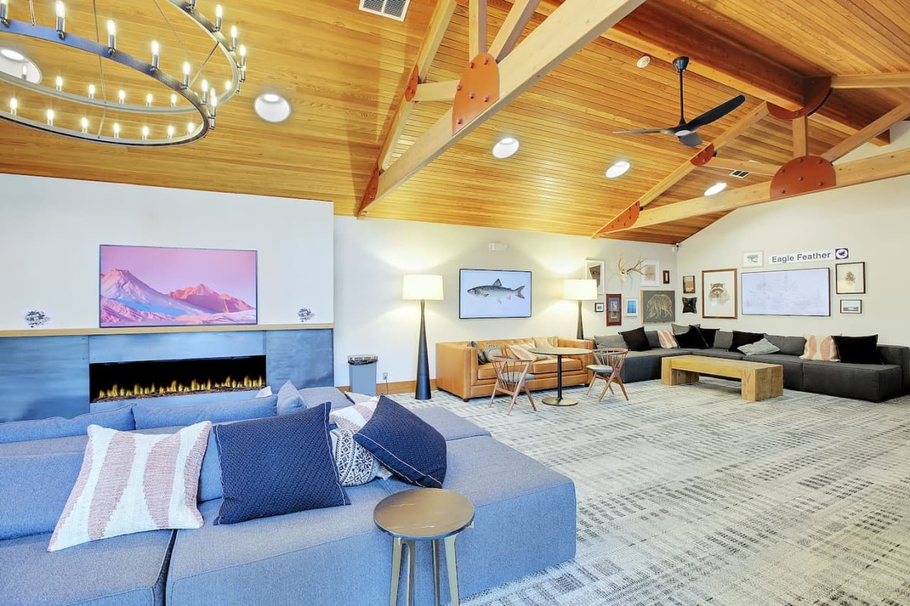 Recreation Center Lounge