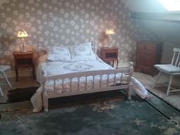 Maison le Pressoir in Vallières-les-Grandes