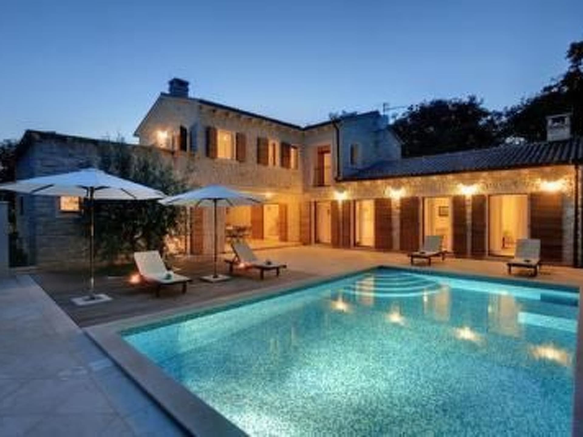 Ferienvilla "Nina" mit Blick auf das Wasser