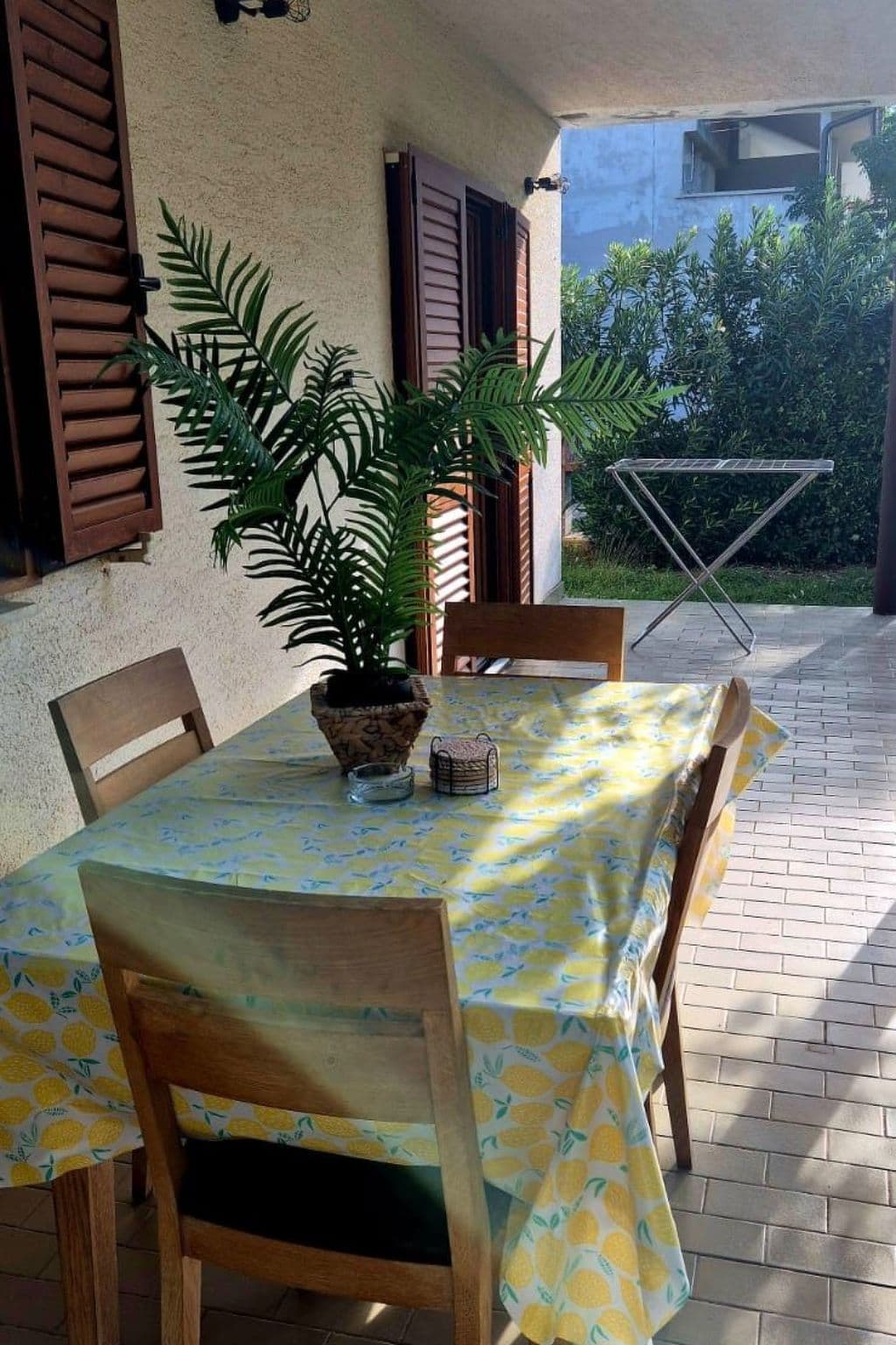 Appartement in Privlaka mit Terrasse - TA Leut Agency