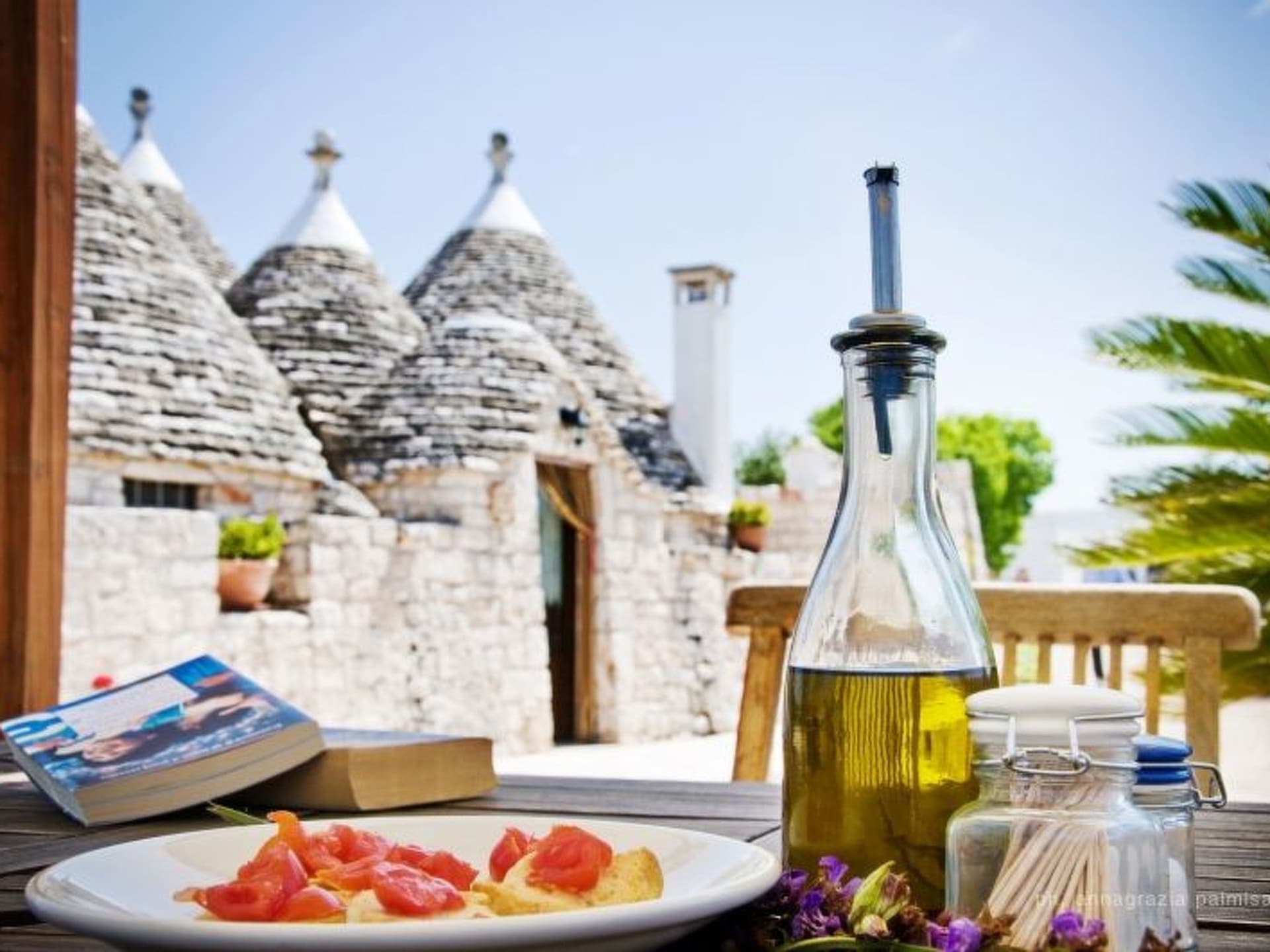 Trullo degli Archi, Entspannung und Essen und Wein
