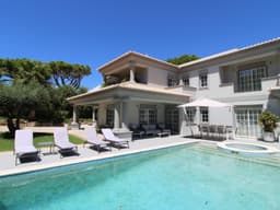 in Almancil mit Garten, Grill und Terrasse