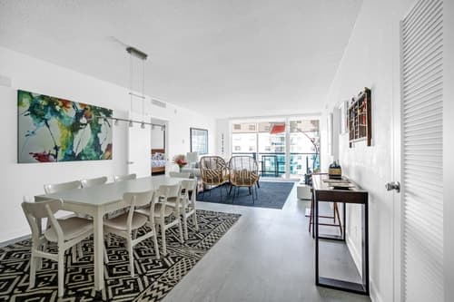Beach apartment w/1 Bedroom, 2 Queen Beds at the Tides