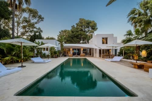 Exclusive 5 Bedroom Villa in Ibiza City, 1266