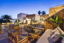 Stunning Villa in Santa Gertrudis, 1080