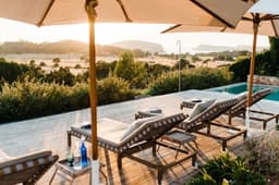 Tranquil Oasis: 5 Bedroom Villa in Ibiza City,1002