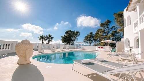 Chic Retreat: 5 Bedroom Villa in Ibiza City, 1261