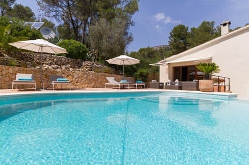 Exclusive Palma Villa with Modern Amenities, 1001