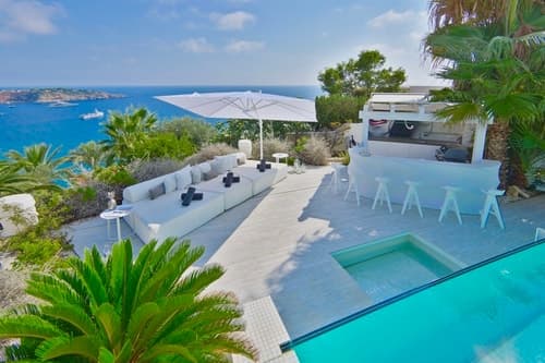 Stylish Villa with Jacuzzi in Ibiza City, 1057
