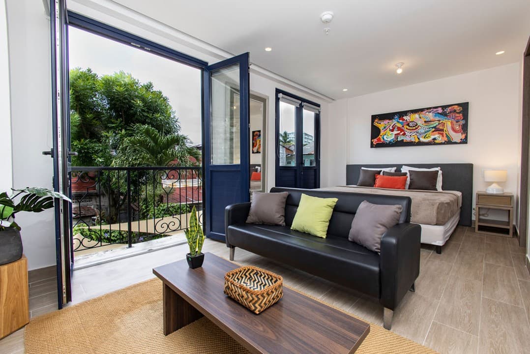 The Regal Condo by AcoModo @Casco Viejo