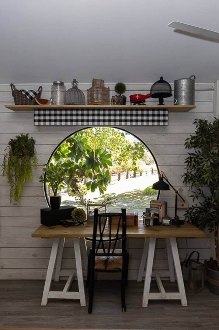 Gallery Image 1