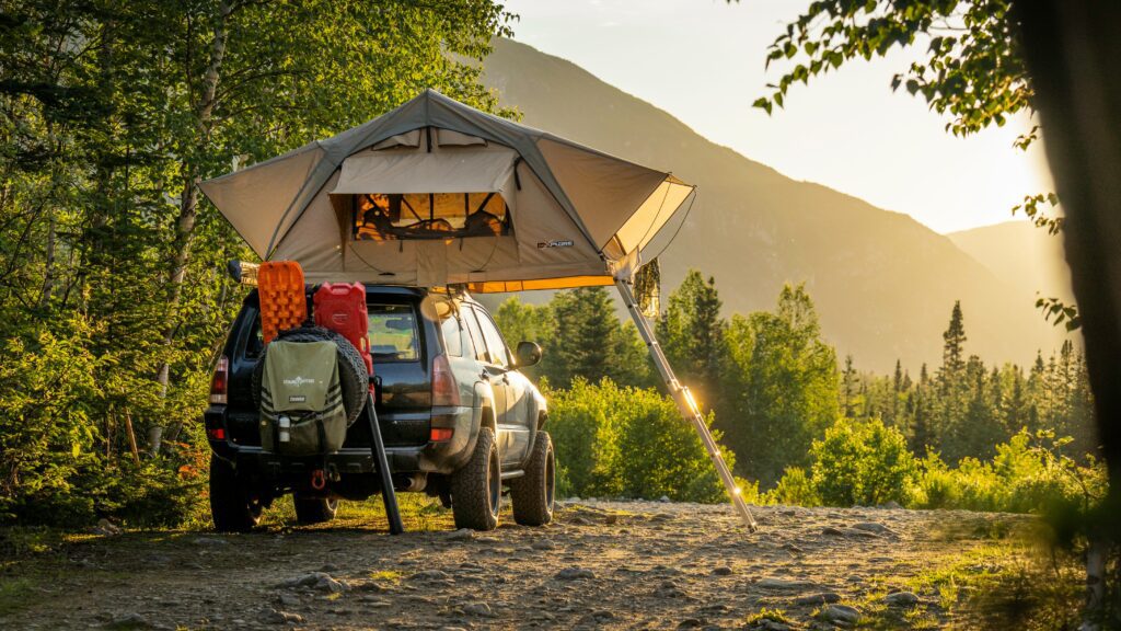 Camping on top of car hotsell