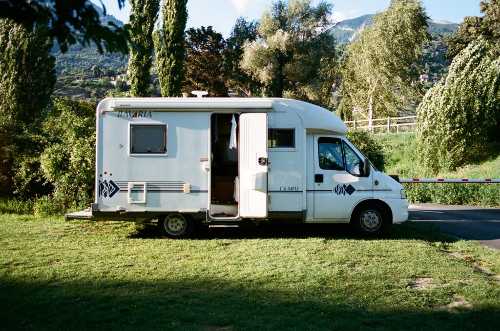how much to rent an rv4